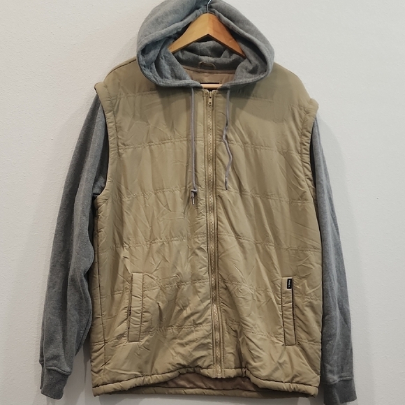 RVCA Logan Hooded Puffer Jacket - Picture 2 of 11
